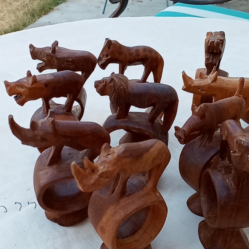 12 hand carved napkin rings from Kenya